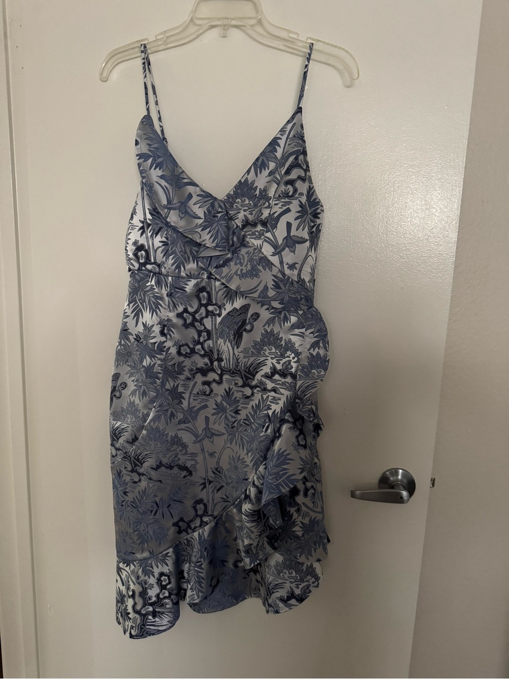 Alice McCall Blue Floral “You Started Something” dress - Picture 5 of 7